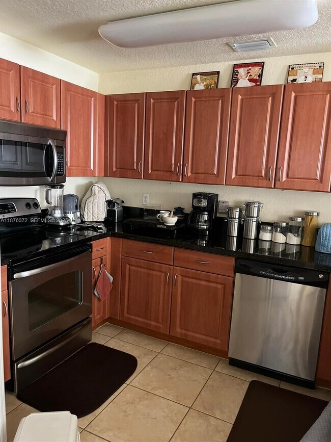 Foto del edificio - 11401 NW 89th St