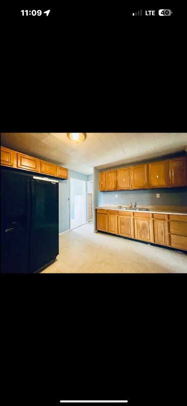 Building Photo - 28 Agnes Dr