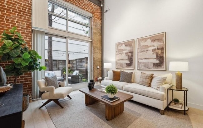 Historic Brick and Timber Live/Work Loft 1... - Historic Brick and Timber Live/Work Loft 1...