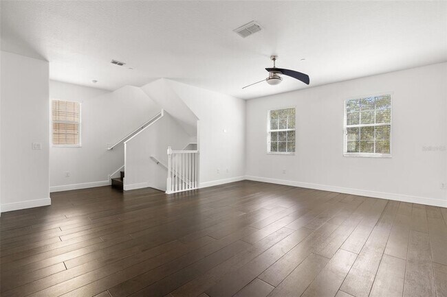 Foto del edificio - 10144 Arbor Run Dr