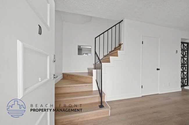 Building Photo - 2511 Voorhees Ave.