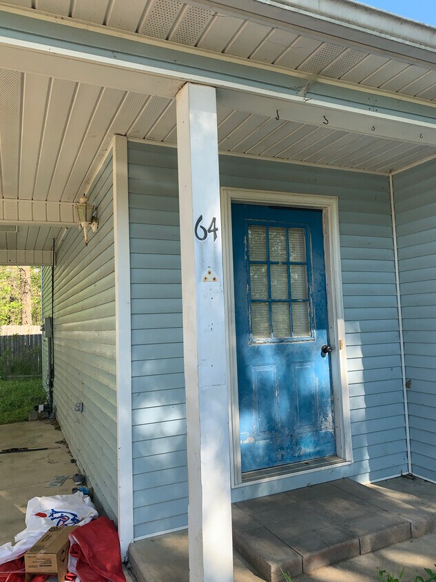 Building Photo - 64 Shelton Ln
