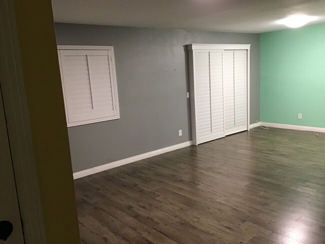 Building Photo - 23665 Golden Springs Dr