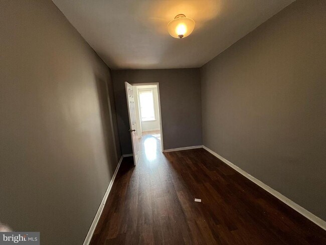Foto del edificio - 2045 W Stella St