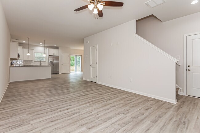 Foto del edificio - 4323 Enoch Dr, Charlotte, NC