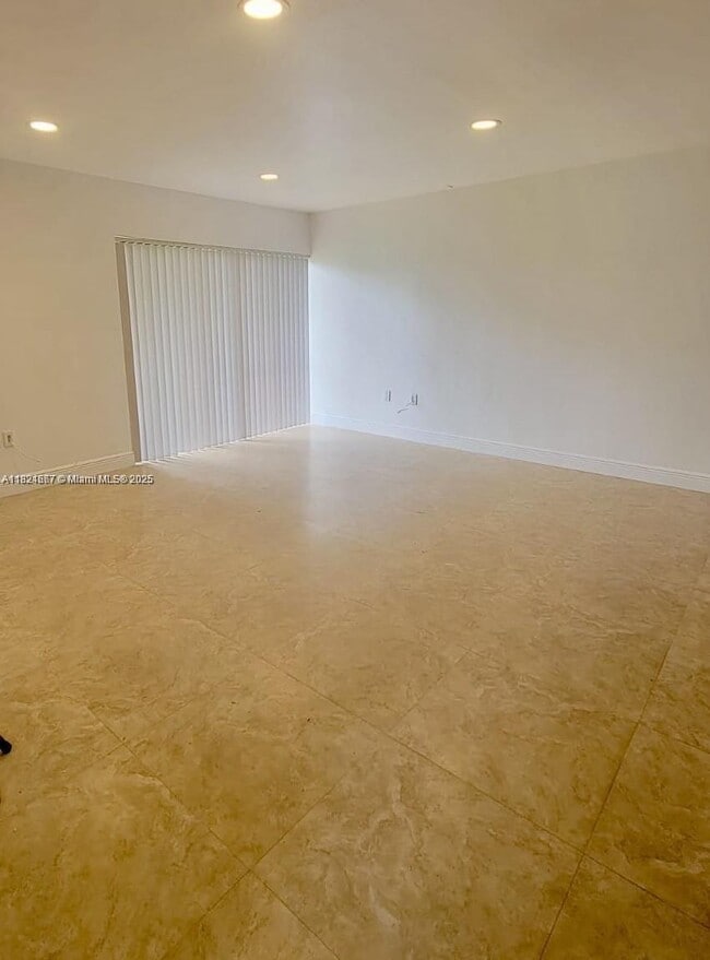 Building Photo - 9449 SW 76th St