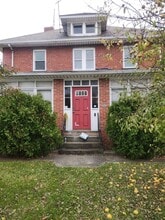 Building Photo - 1571 Dille Rd