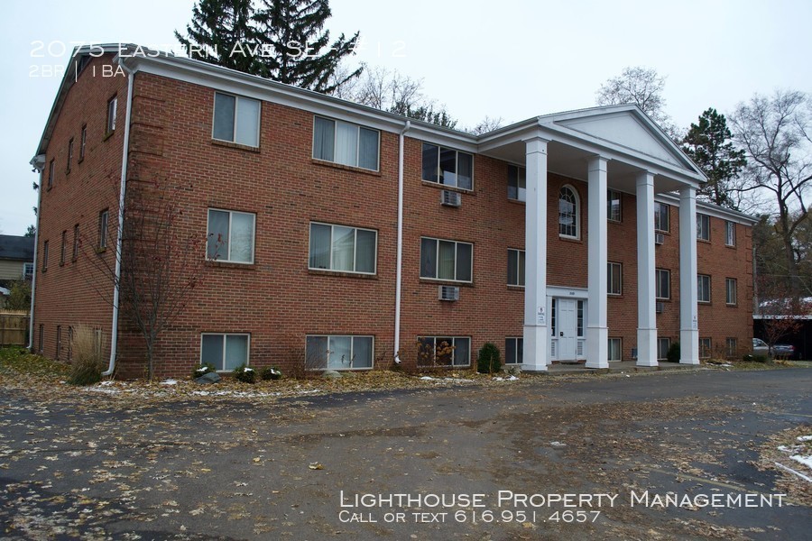 Primary Photo - 2075 Eastern Ave SE