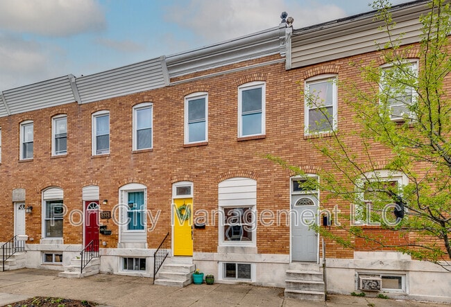 Building Photo - 320 S Newkirk St