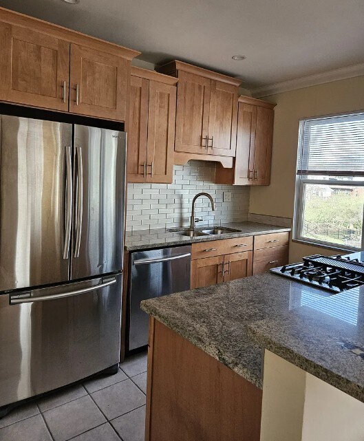 Foto del edificio - 6211 Grand Vista Ave