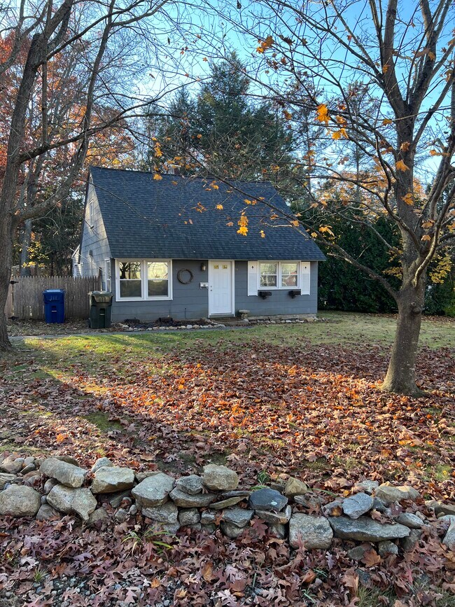 Foto del edificio - 75 Ridgewood Rd