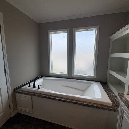 Building Photo - 370 Sycamore Loop