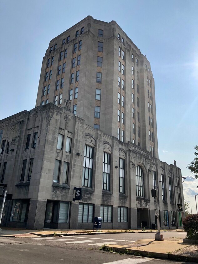 3608 Gravois Ave Unit 8E, Saint Louis, MO 63116 Apartments in Saint