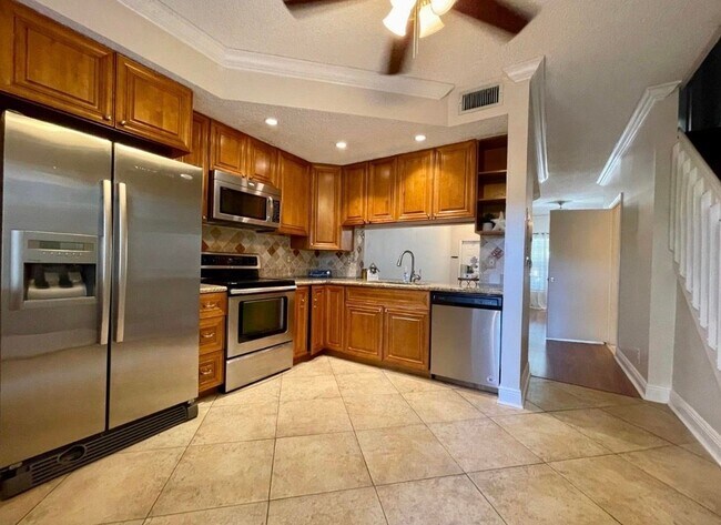 Foto del edificio - 926 Kokomo Key Ln