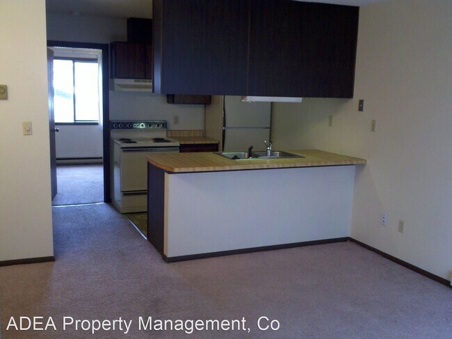 Foto del edificio - 815 SW Higgins Ave