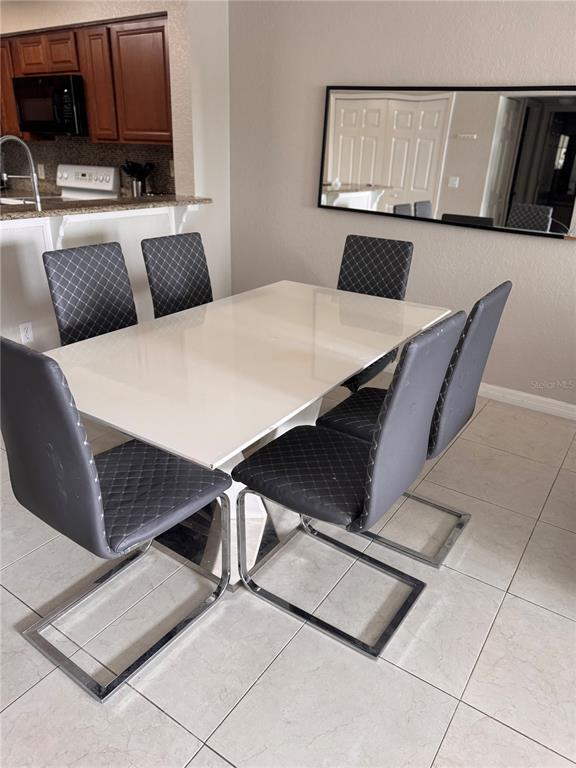 Foto del edificio - 13815 Fairway Island Dr