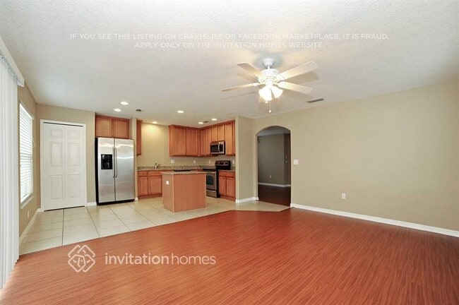 Building Photo - 3328 Thistledown Ln
