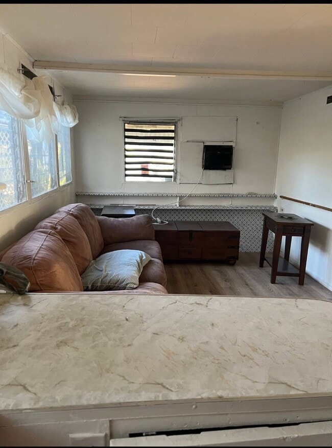 Foto del edificio - 931 Chandrika Pl