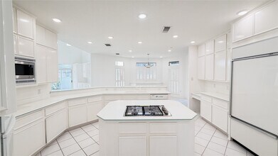 Building Photo - 4601 Country Club View