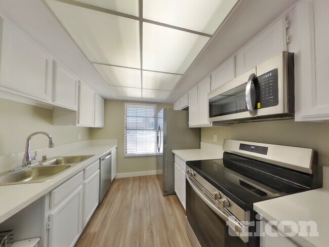 Foto del edificio - 2234 Heavenly View Dr