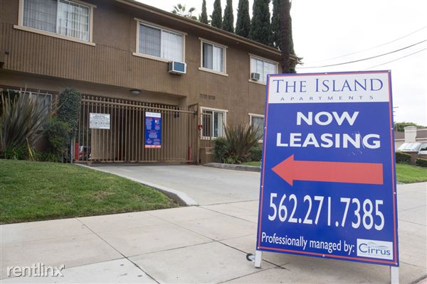 Building Photo - 8222 Rosemead Blvd