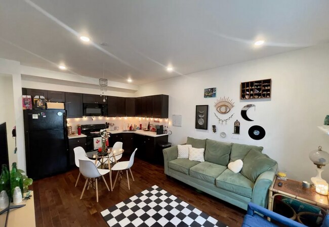 Foto del edificio - Newly Renovated Apartments-Temple University