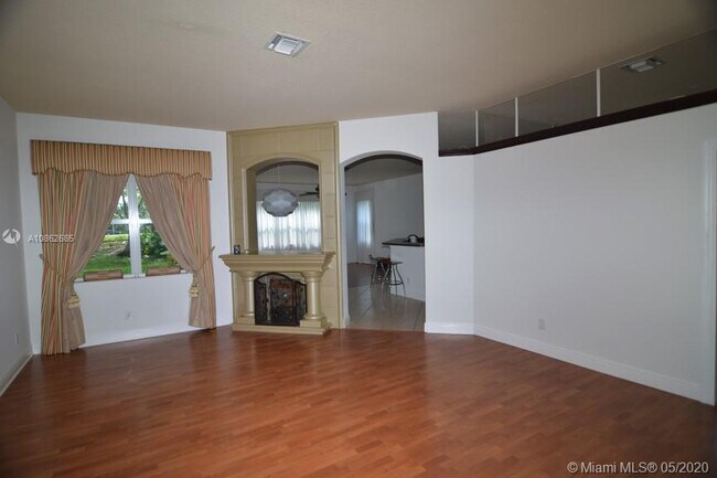 Foto del edificio - 19548 S Whitewater Ave