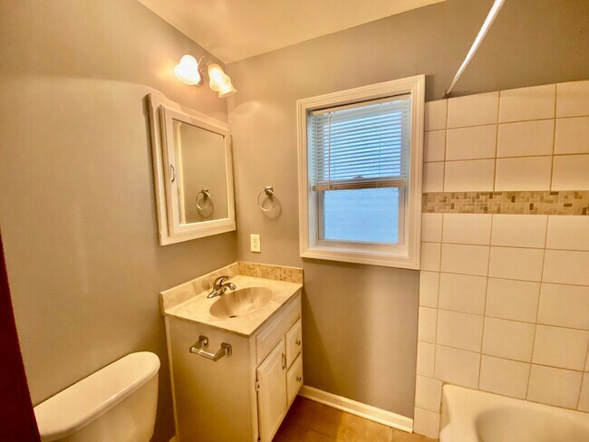 Foto del edificio - 719 5th St NW