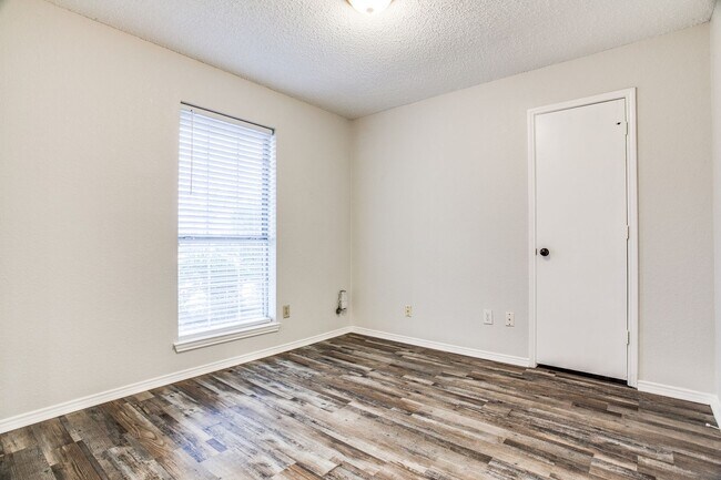 Foto del edificio - Ideal Single Story Home