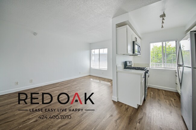 Building Photo - 12520 Lakewood Blvd