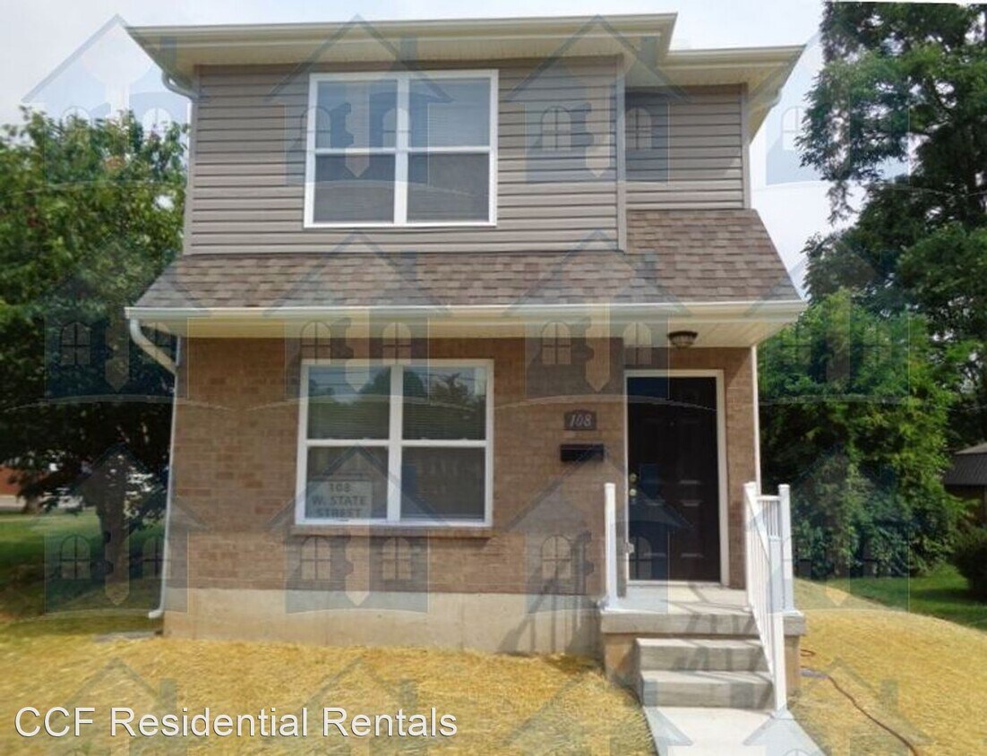 Foto principal - 3 br, 2.5 bath House - 108 West State Street,