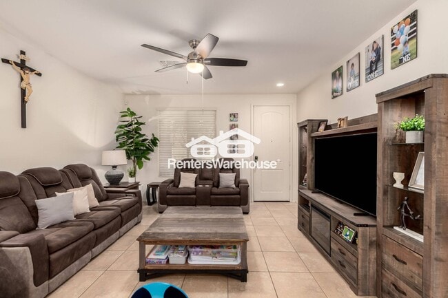 Building Photo - 17244 N 114th Dr