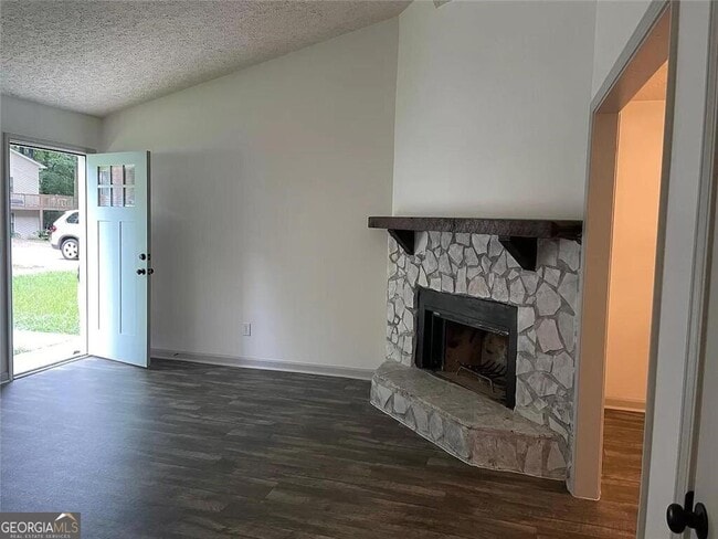 Building Photo - 1131 Rappahannock Dr