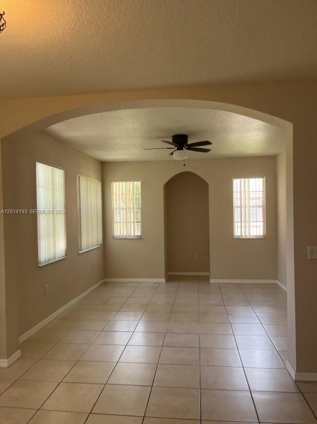 Building Photo - 1507 Belmont Ln