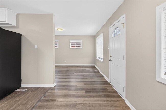 Foto del edificio - 3610 N Emerson Ave