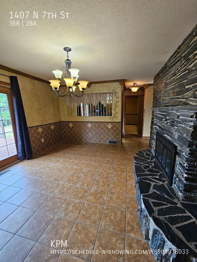 Foto del edificio - 1407 N 7th St