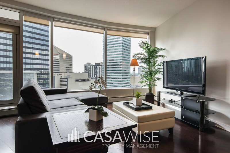 Photo principale - 10152-1104 104 St NW