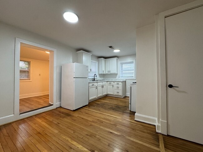 Photo - 813 Shelby Ave House