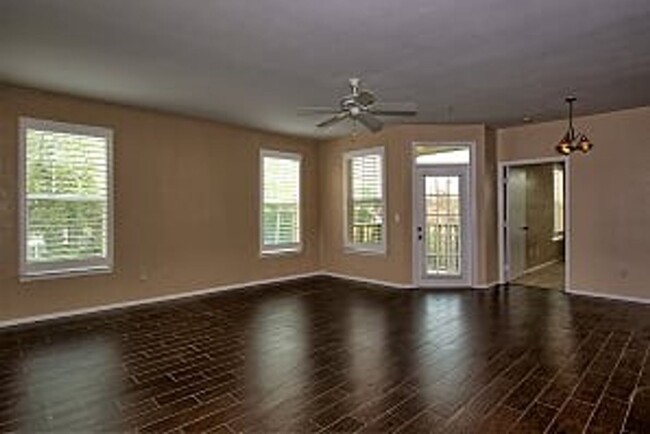 Foto del edificio - 2/2 2nd floor in Sabal Pointe Longwood Gat...