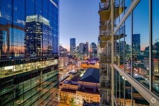 Building Photo - 301 Demonbreun St