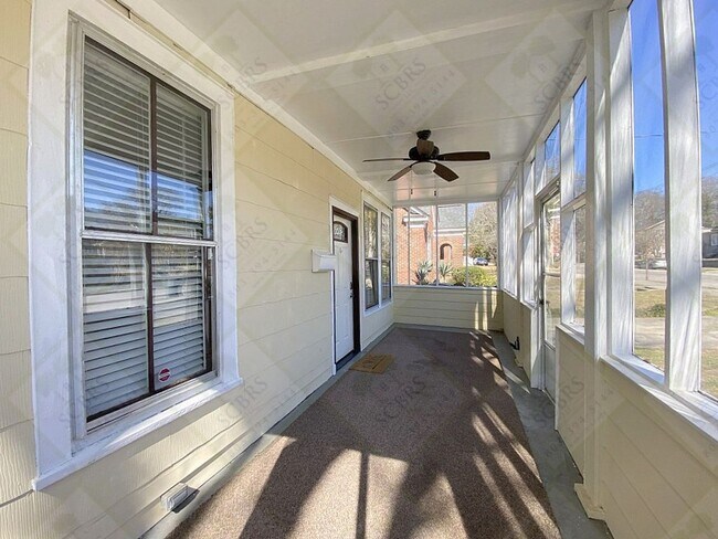 Foto del edificio - Shandon Area 2 Bedroom, 2 Bath