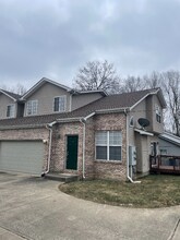 Building Photo - 10405 Ethel St