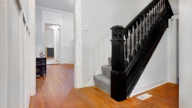 Foto del edificio - 2851 W North Ave