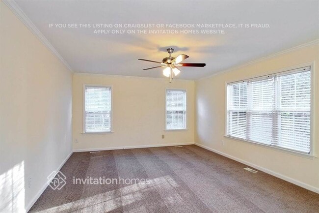 Building Photo - 6413 Willowlawn Dr