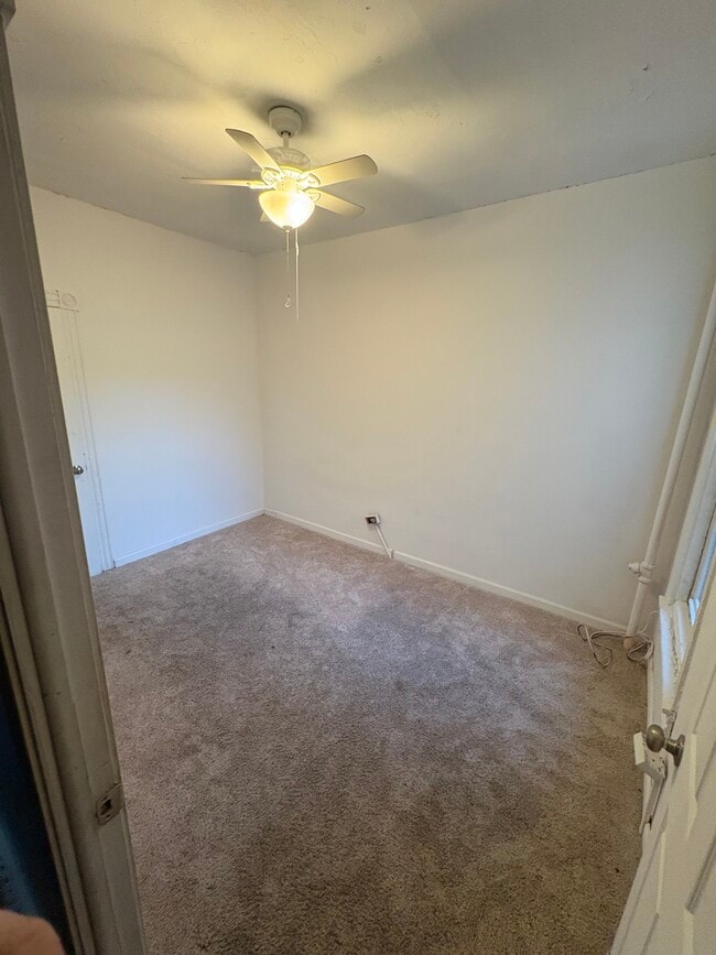 Foto del edificio - 1445 N 10th St