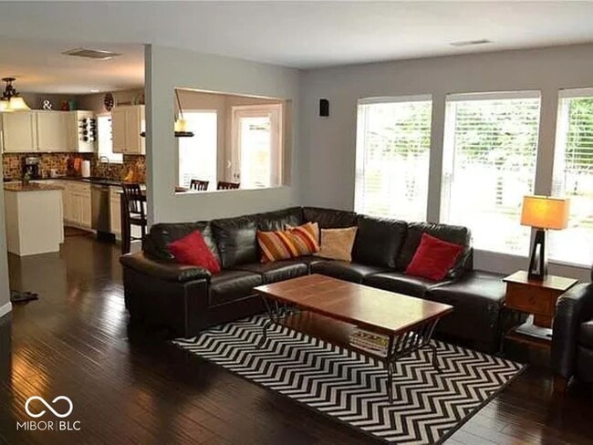 Building Photo - 12906 Pleasant View Ln