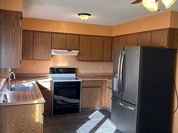 Foto del edificio - 1511 Harding Ct