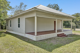 Building Photo - 414 Henderson St