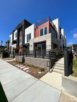Building Photo - 510 S Cleveland St
