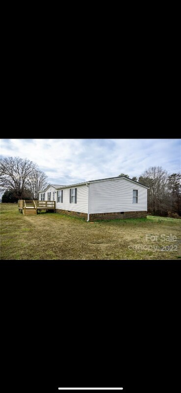 Building Photo - 1888 Sheffield Rd